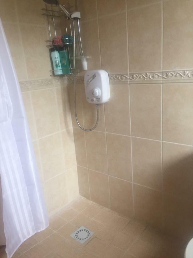 39 Woodview Villa Листоуел Екстериор снимка